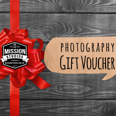 Gift Voucher - Deluxe Pets or People Portrait Session